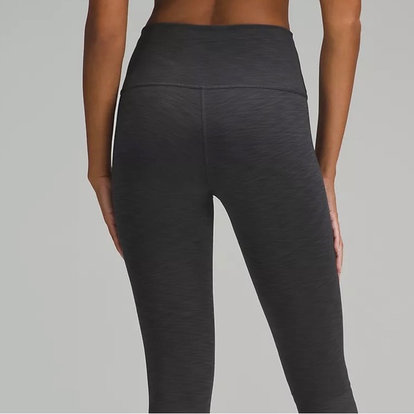 Lululemon Wunder Under - Picture 2 of 6